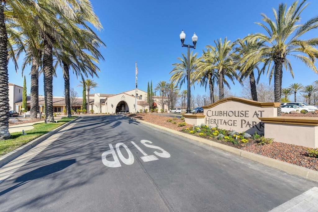 N Mill Valley Circle, Sacramento, California image 43