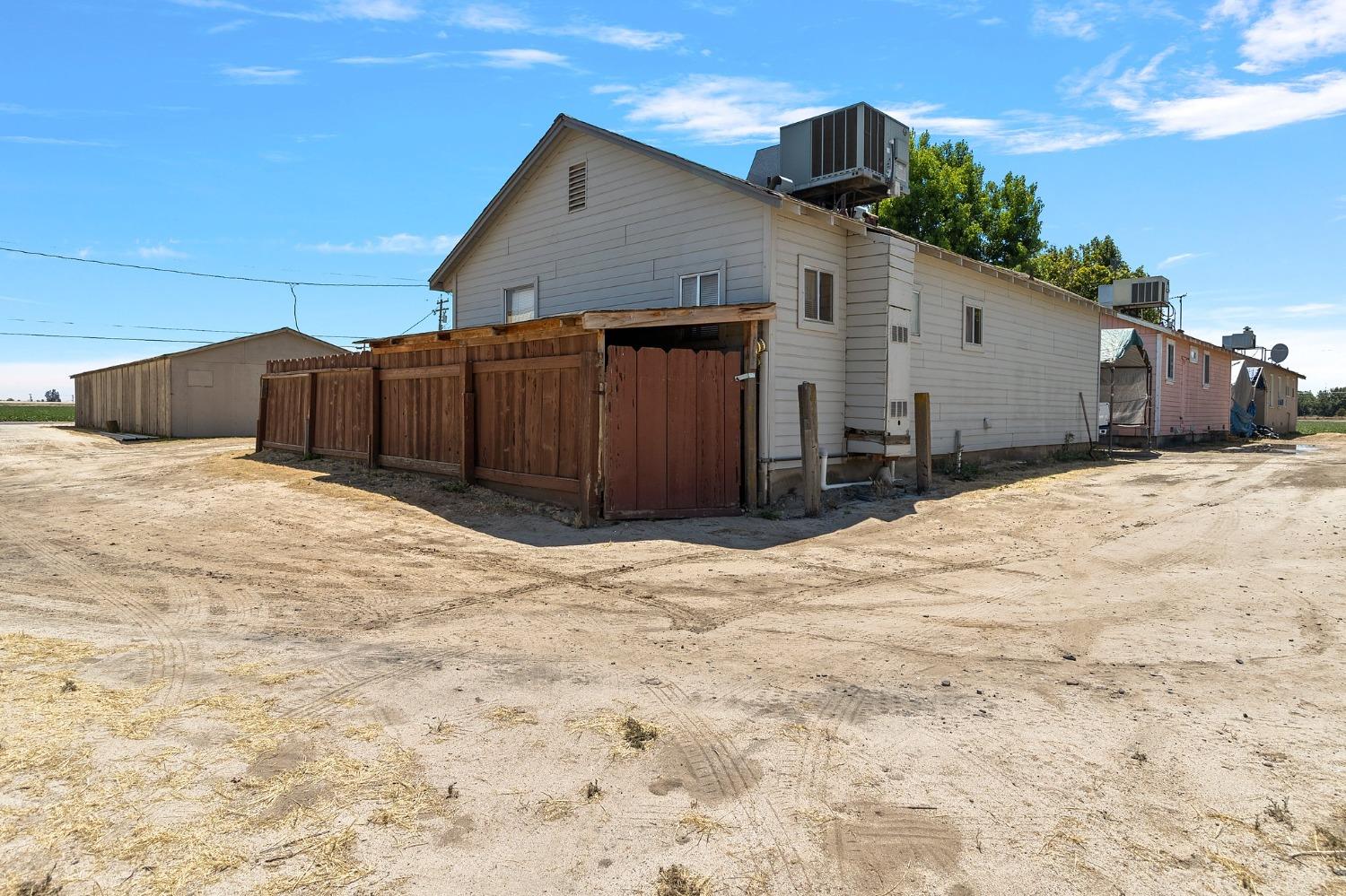 Detail Gallery Image 9 of 26 For 7860 Sunset Dr, Atwater,  CA 95301 - 3 Beds | 1 Baths