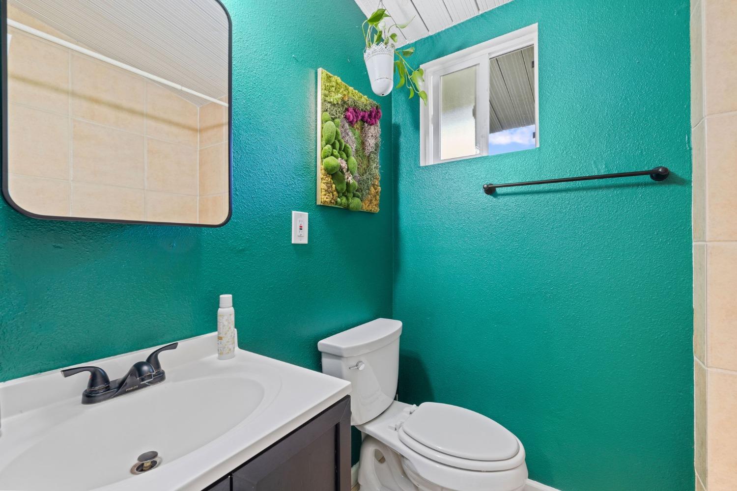 Detail Gallery Image 16 of 38 For 2154 62nd Ave, Sacramento,  CA 95822 - 4 Beds | 2 Baths