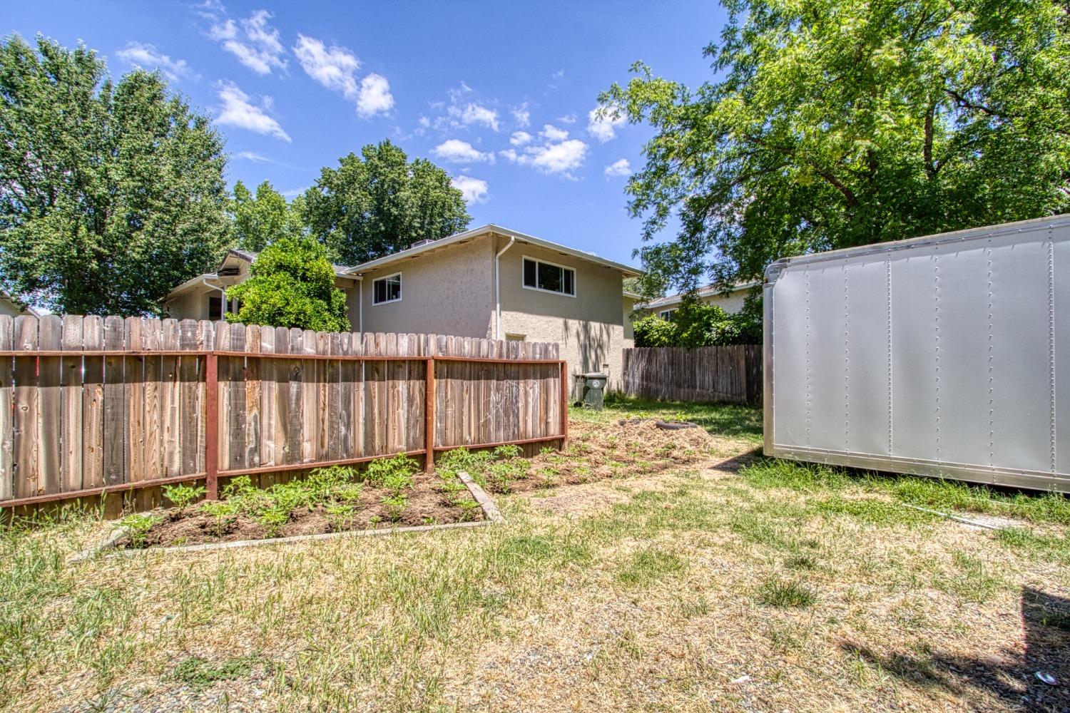 6073 Peoria Drive, Citrus Heights, California image 15