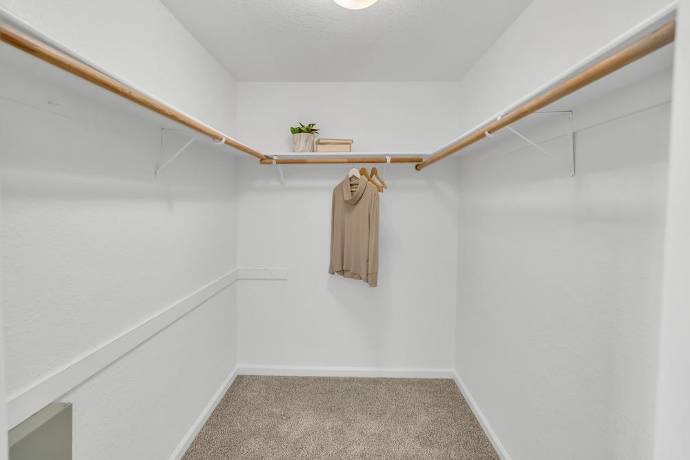 Detail Gallery Image 36 of 52 For 140 Sutcliffe Cir, Folsom,  CA 95630 - 3 Beds | 2/1 Baths