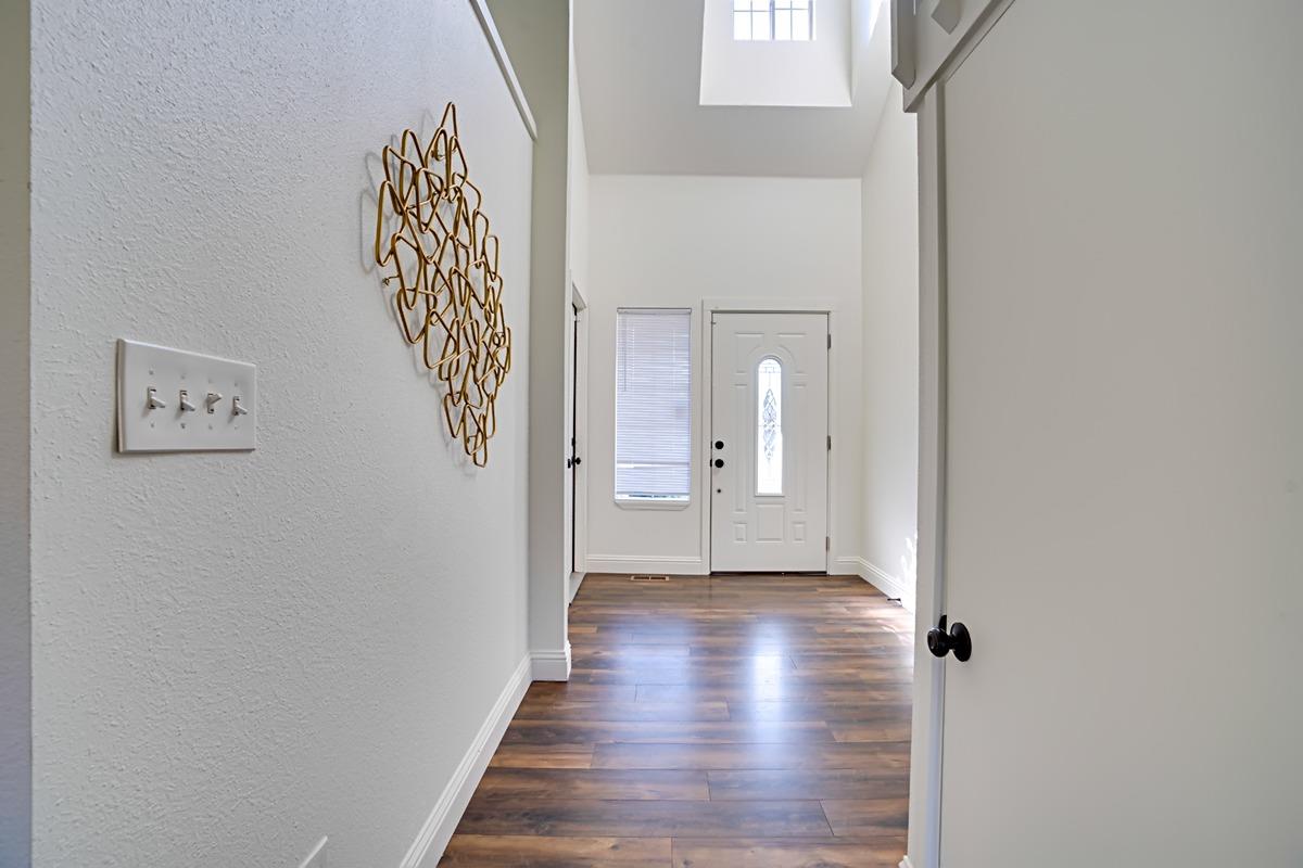 1528 Abbey