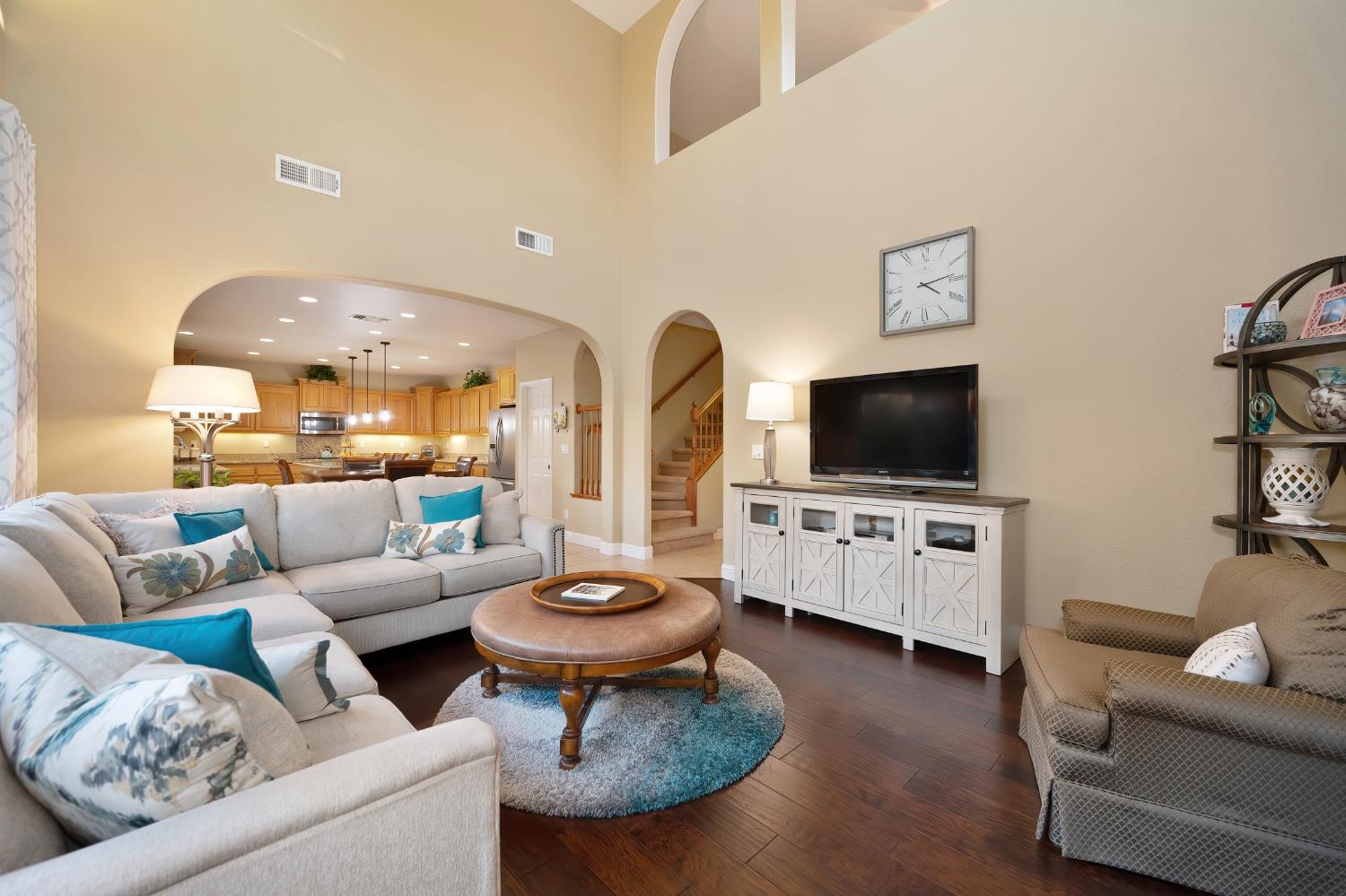 Detail Gallery Image 31 of 85 For 12381 Montauk Way, Rancho Cordova,  CA 95742 - 4 Beds | 4 Baths