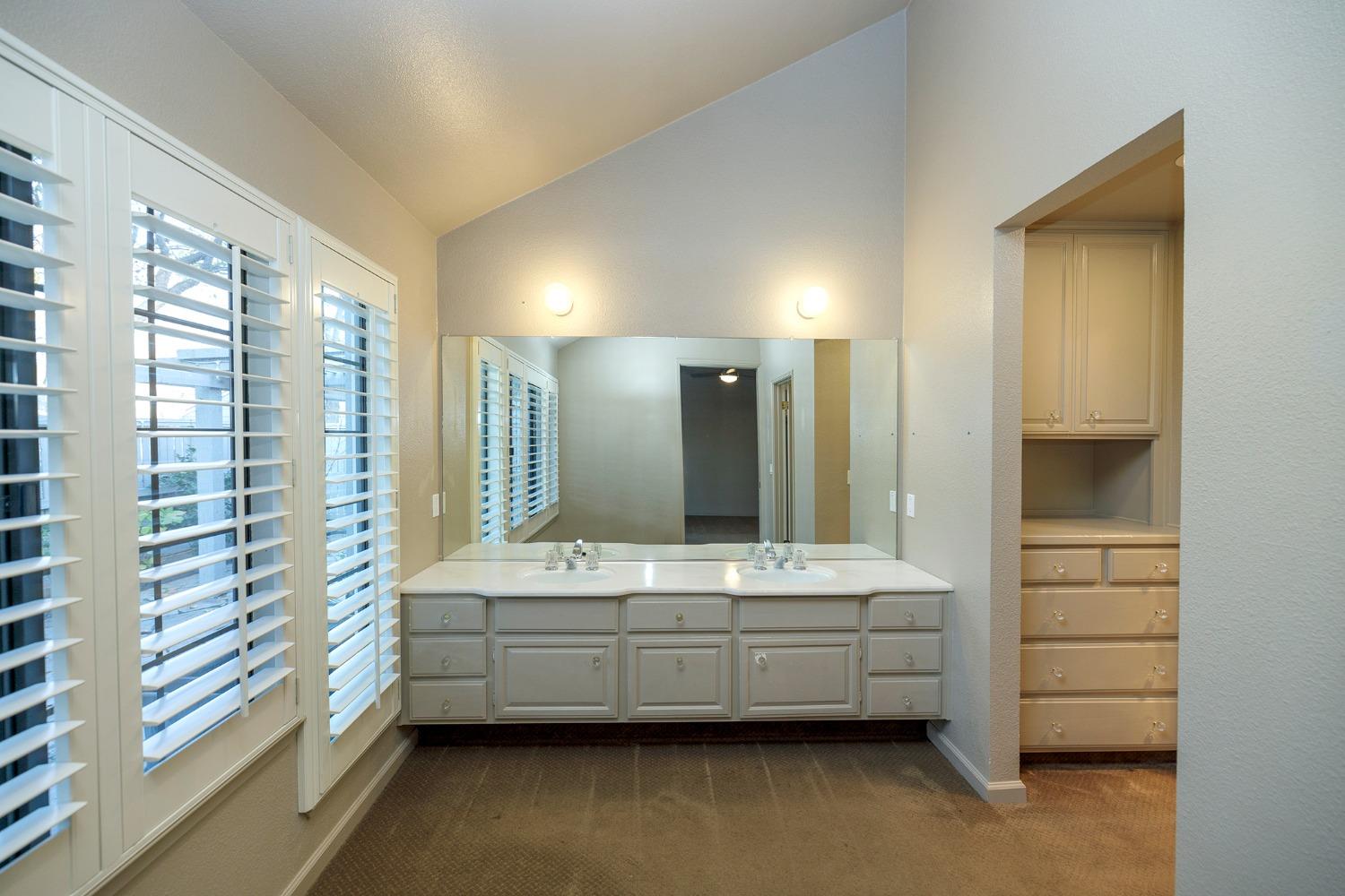 Detail Gallery Image 40 of 55 For 2716 Sherwood Ave a,  Modesto,  CA 95350 - 2 Beds | 2 Baths