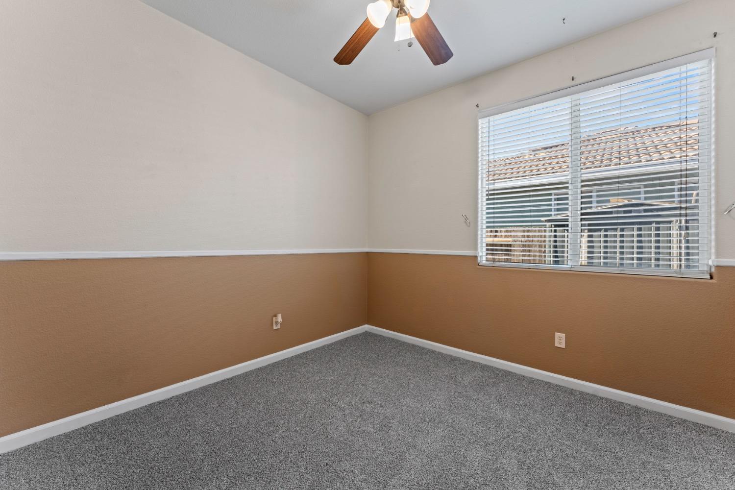 Detail Gallery Image 23 of 39 For 2141 August Way, Olivehurst,  CA 95961 - 3 Beds | 2 Baths