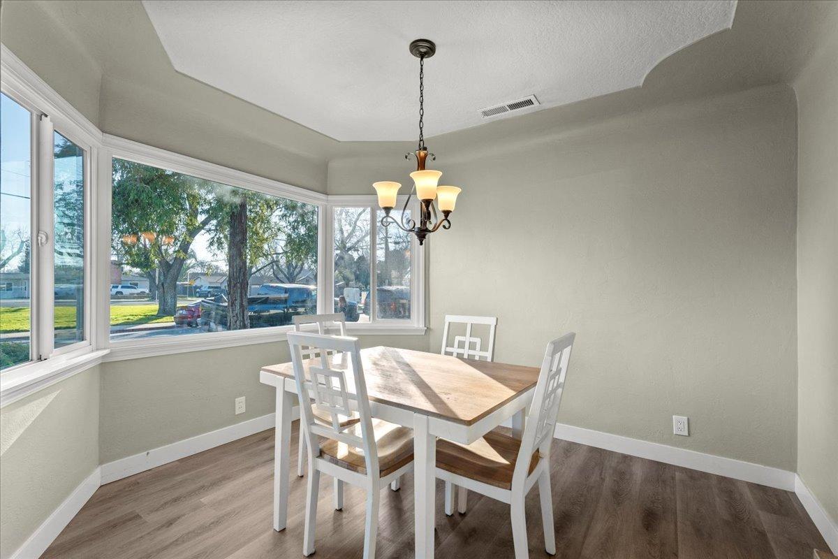 Detail Gallery Image 10 of 27 For 301 Santa Barbara Ave, Modesto,  CA 95354 - 2 Beds | 1 Baths