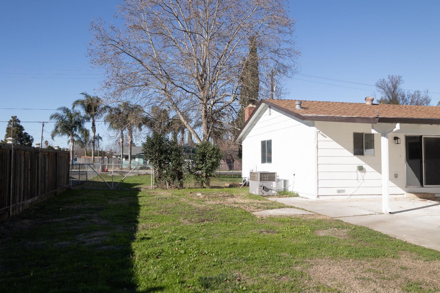 Cedar Lane, Olivehurst, California image 28