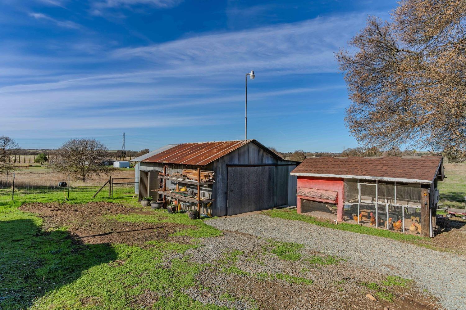 Almond Drive, Valley Springs, California image 19