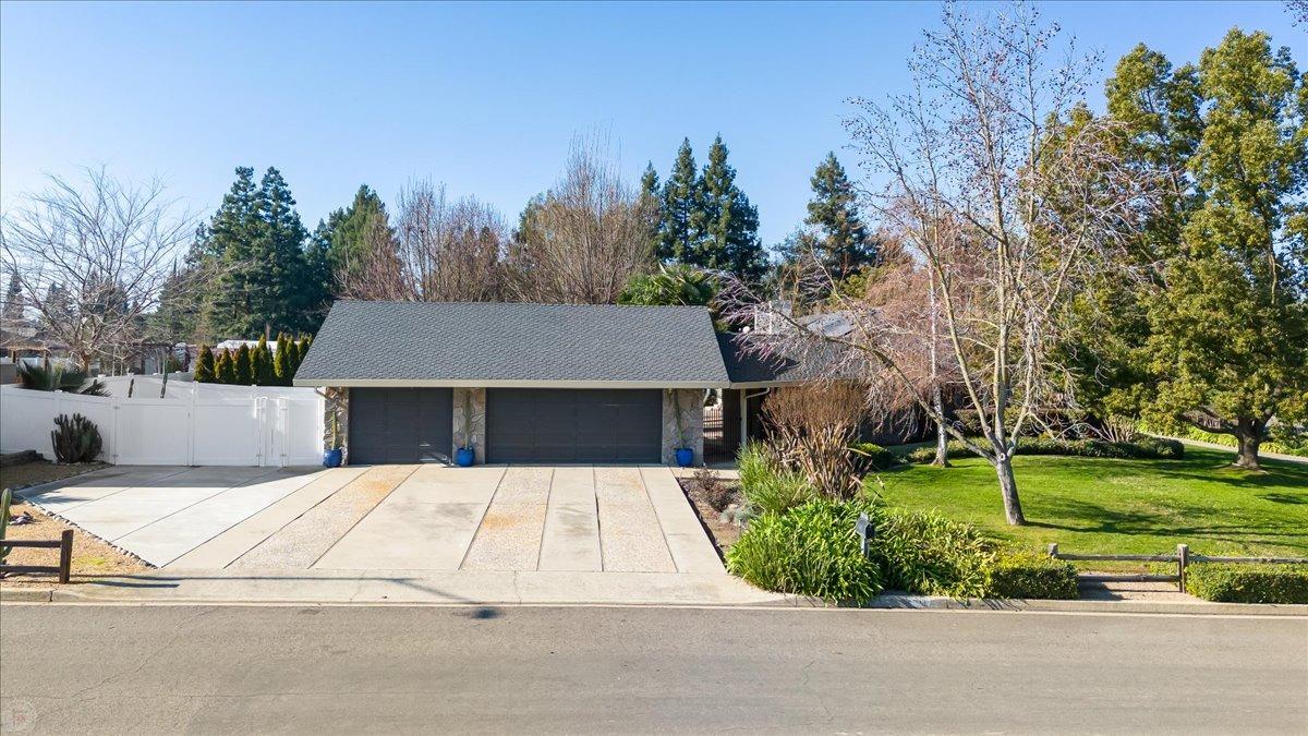 Detail Gallery Image 55 of 60 For 10007 Mountain Oak Rd, Oakdale,  CA 95361 - 3 Beds | 2/1 Baths