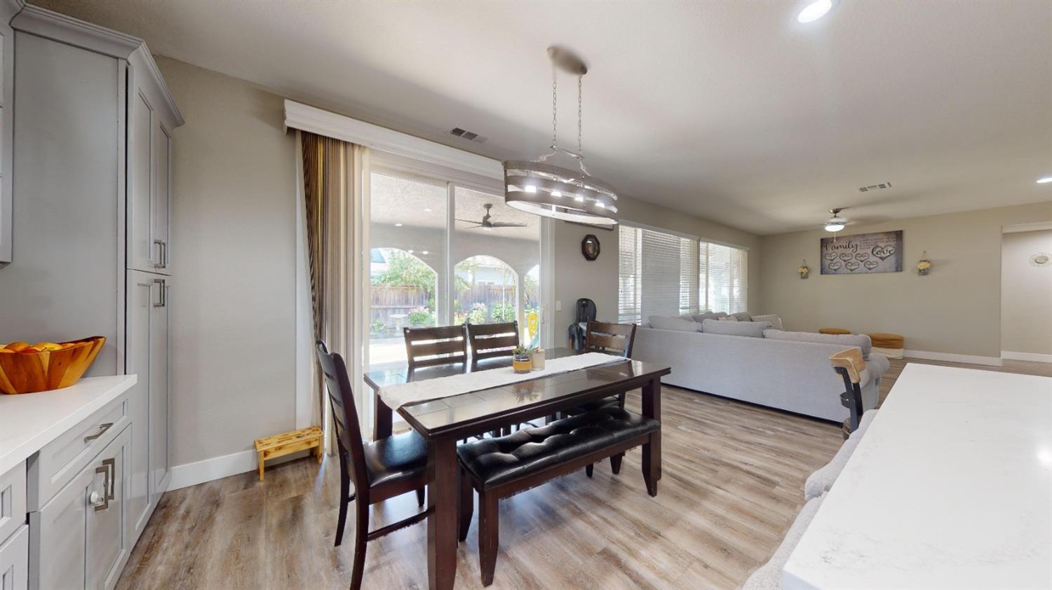 Detail Gallery Image 53 of 67 For 1517 Huntmaster Ct, Hughson,  CA 95326 - 5 Beds | 4 Baths