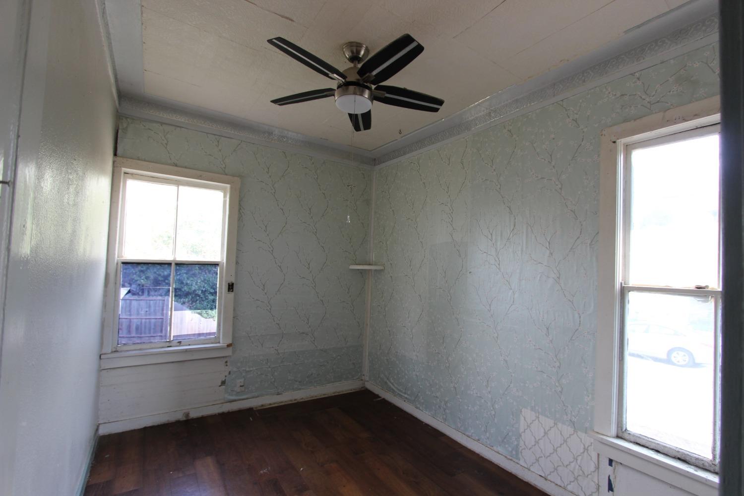Pine Street, Auburn, California image 14