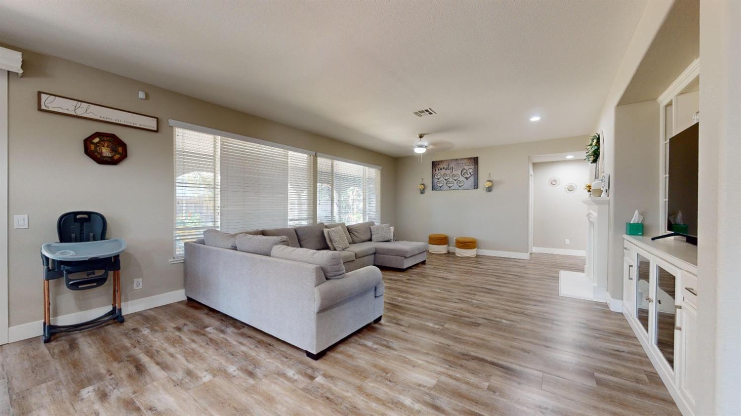 Detail Gallery Image 55 of 67 For 1517 Huntmaster Ct, Hughson,  CA 95326 - 5 Beds | 4 Baths