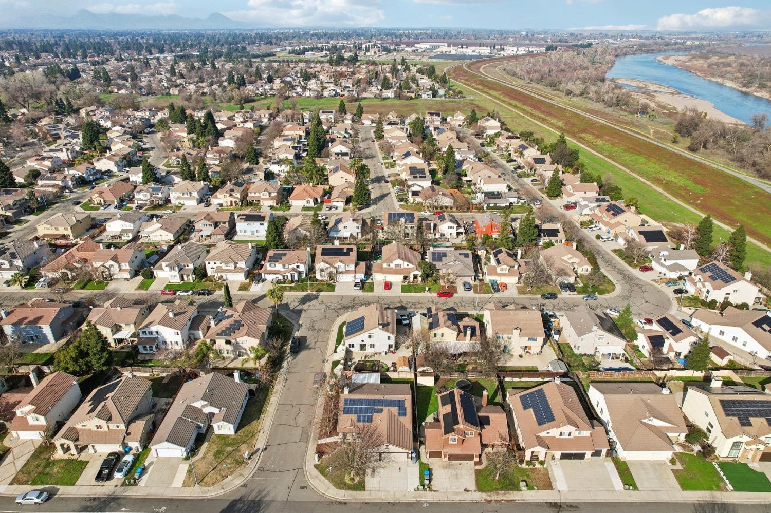 Shanghai Bend, Yuba City, California image 30