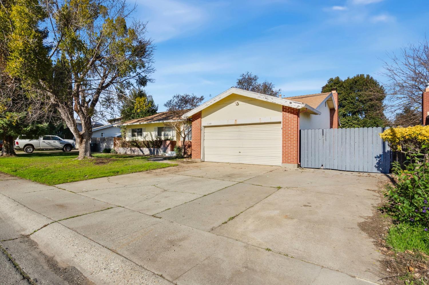 Mayette Court, Yuba City, California image 3