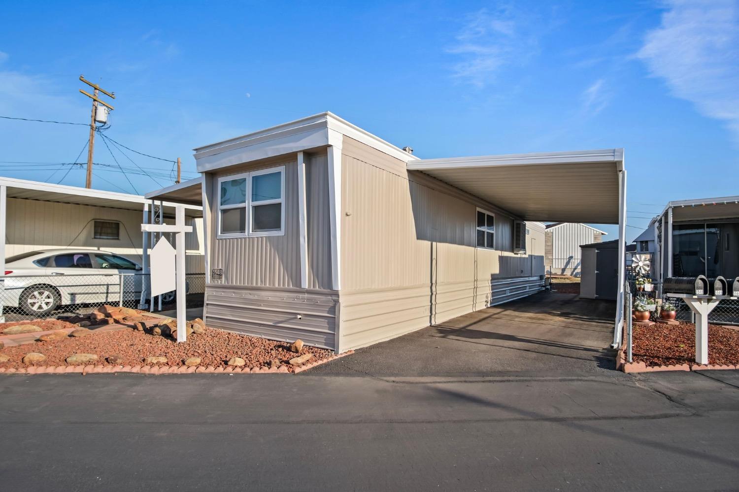 Detail Gallery Image 2 of 18 For 5548 Keith Ct #7, Turlock,  CA 95382 - 1 Beds | 1 Baths