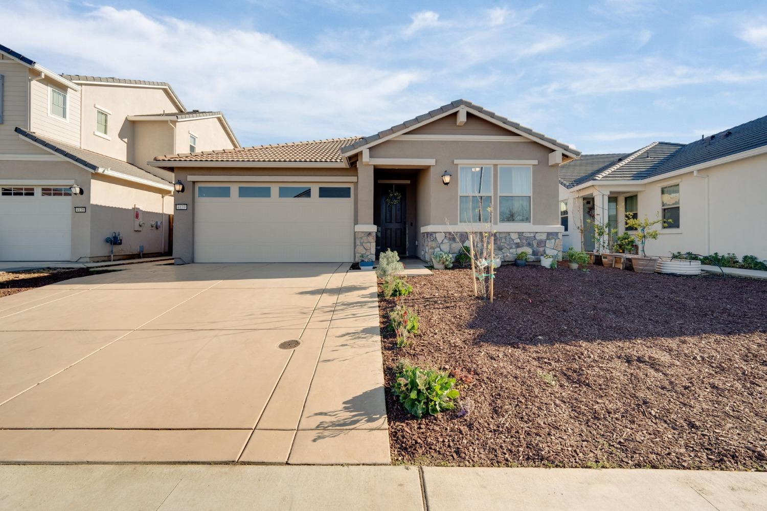 Cypress Grove Drive, Rancho Cordova, California image 1