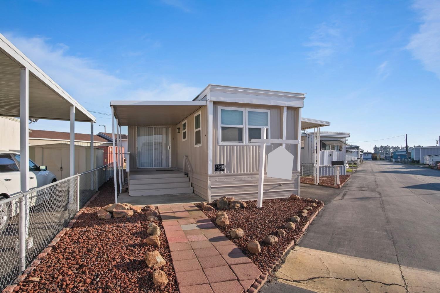 Detail Gallery Image 1 of 18 For 5548 Keith Ct #7, Turlock,  CA 95382 - 1 Beds | 1 Baths