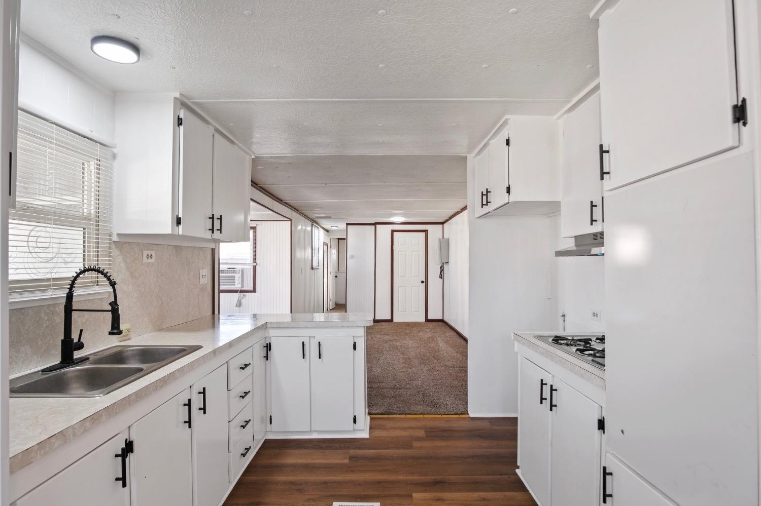 Detail Gallery Image 7 of 18 For 5548 Keith Ct #7, Turlock,  CA 95382 - 1 Beds | 1 Baths