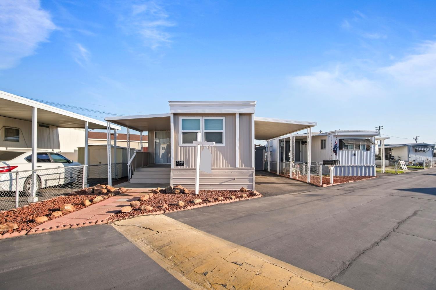 Detail Gallery Image 3 of 18 For 5548 Keith Ct #7, Turlock,  CA 95382 - 1 Beds | 1 Baths