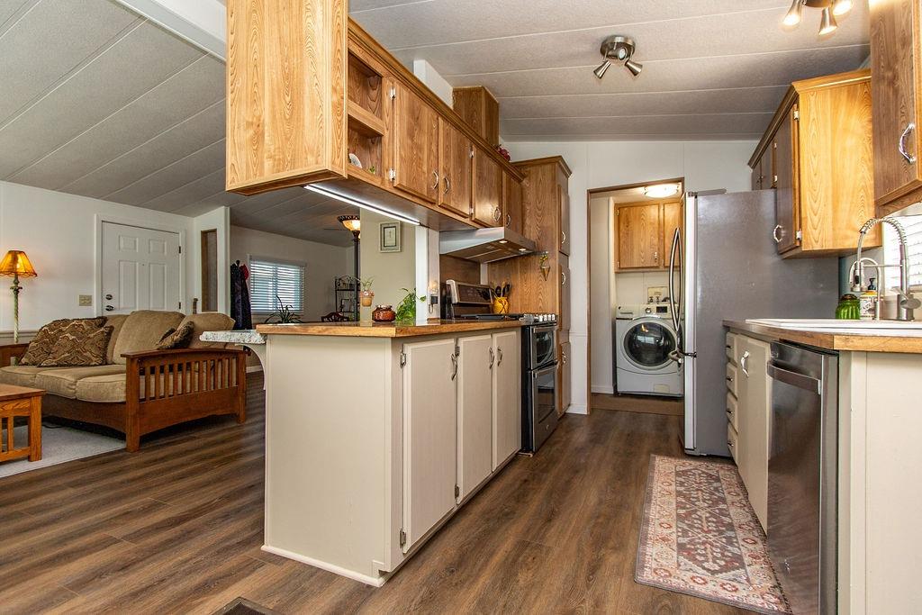 Detail Gallery Image 30 of 47 For 19667 American Ave 2, Hilmar,  CA 95324 - 2 Beds | 2 Baths