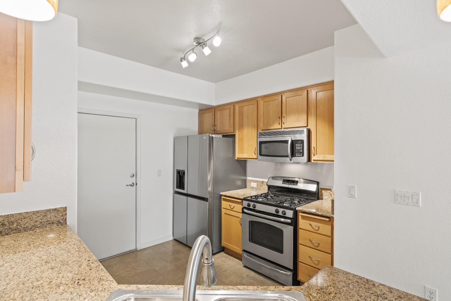 Valley View Parkway #1014, El Dorado Hills, California image 11