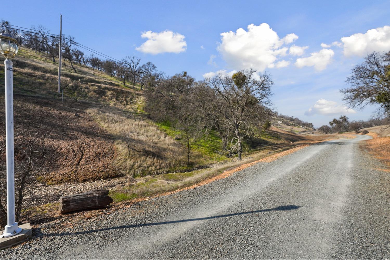 Banderilla Drive, La Grange, California image 13