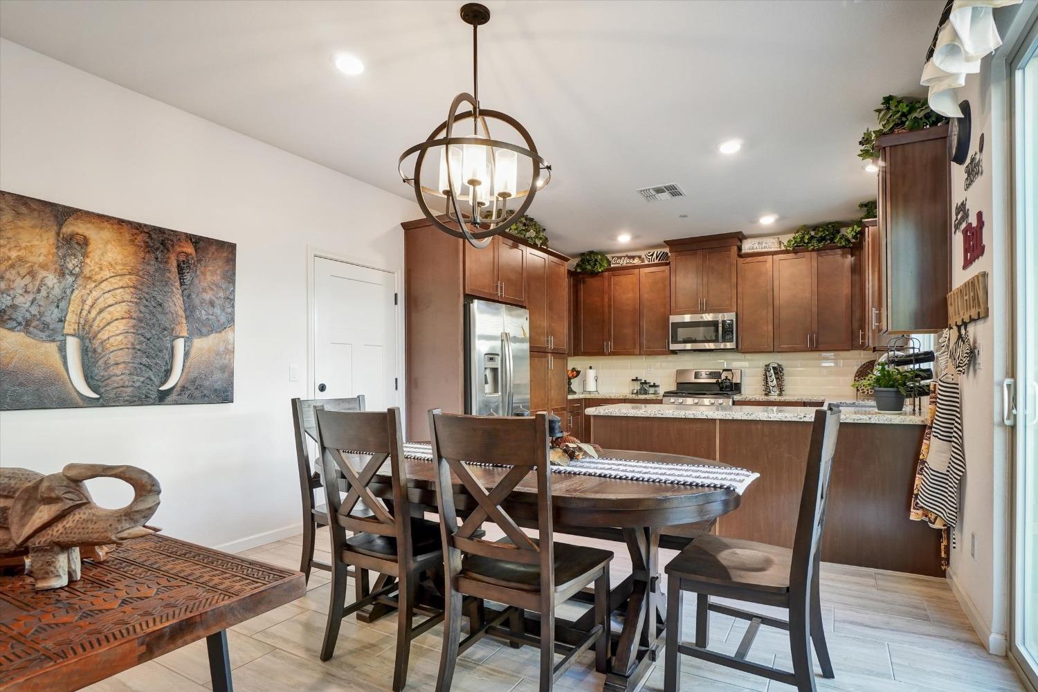 Kirklin Court, Rancho Cordova, California image 9