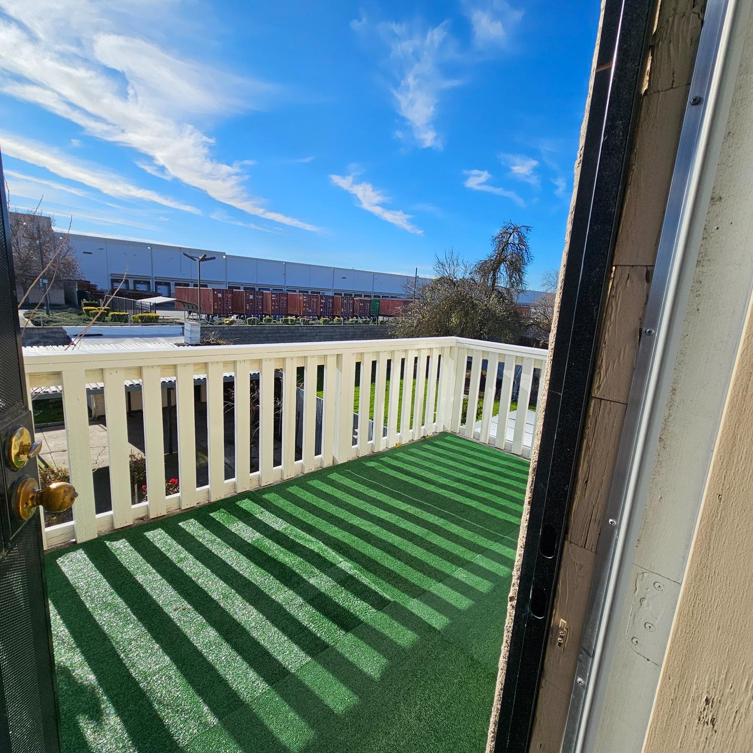 Detail Gallery Image 24 of 36 For 1548 Carpenter Rd, Stockton,  CA 95206 - 4 Beds | 2/1 Baths