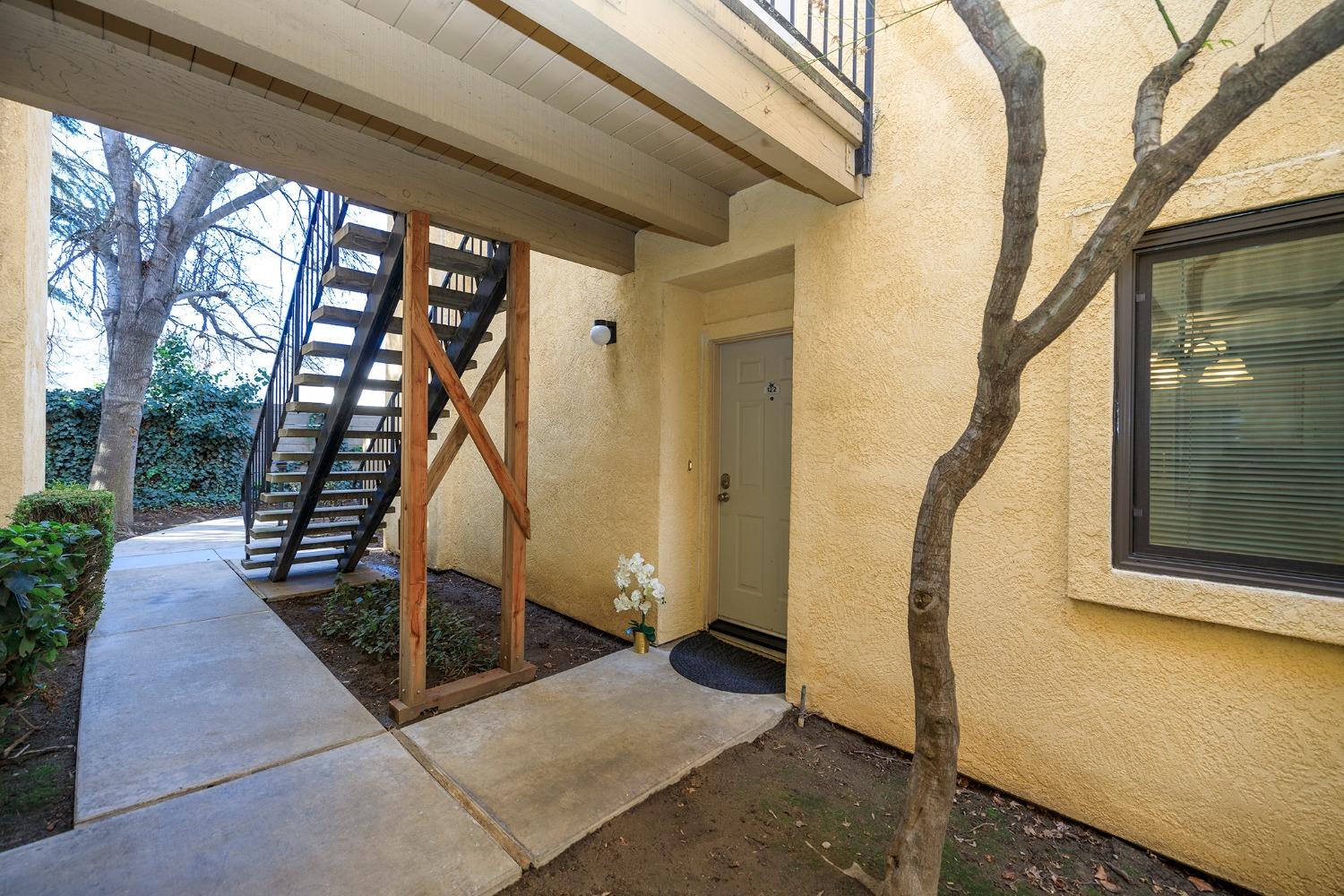 Sullivan Court #122, Modesto, California image 3