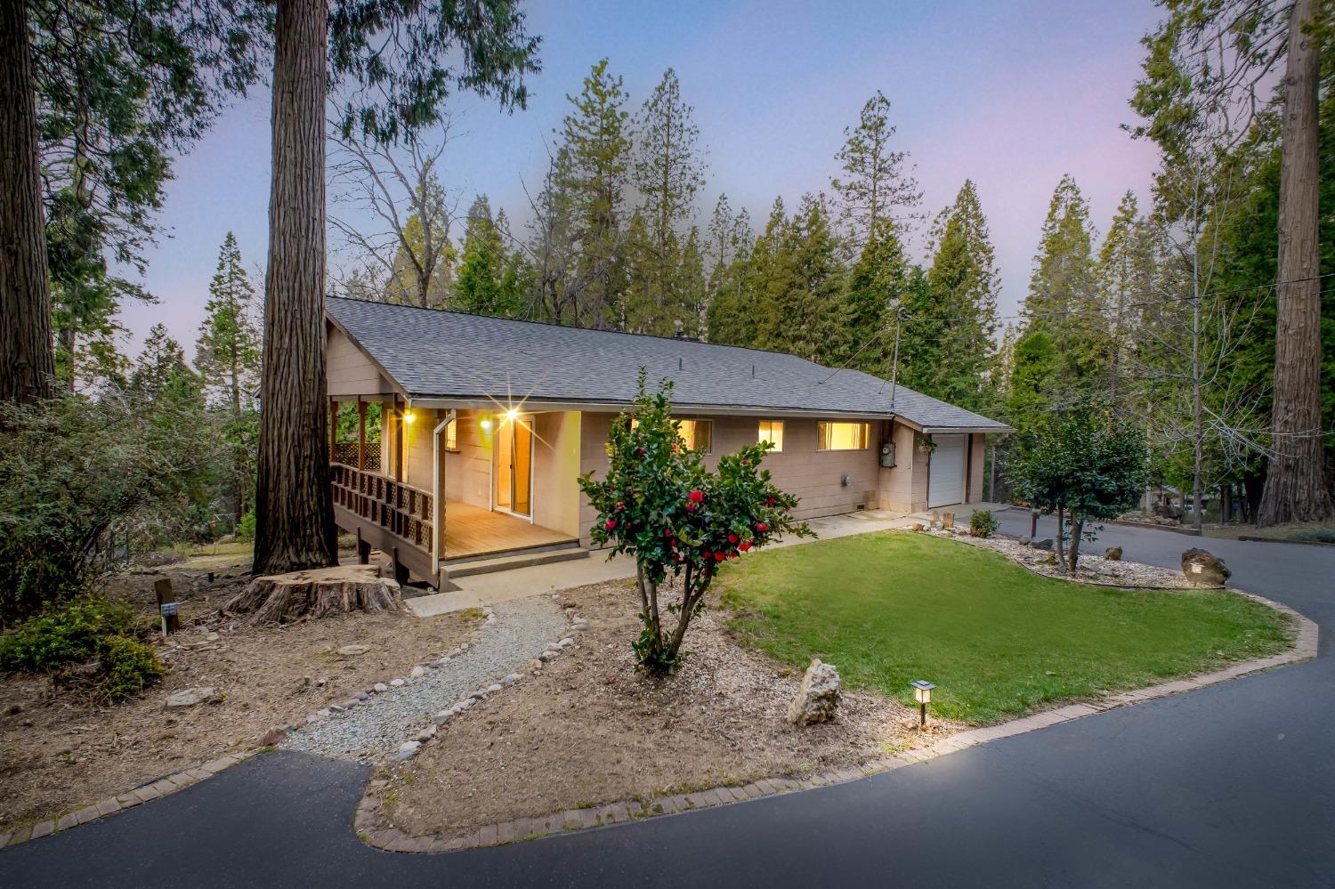 Meadow Drive, Grass Valley, California image 1