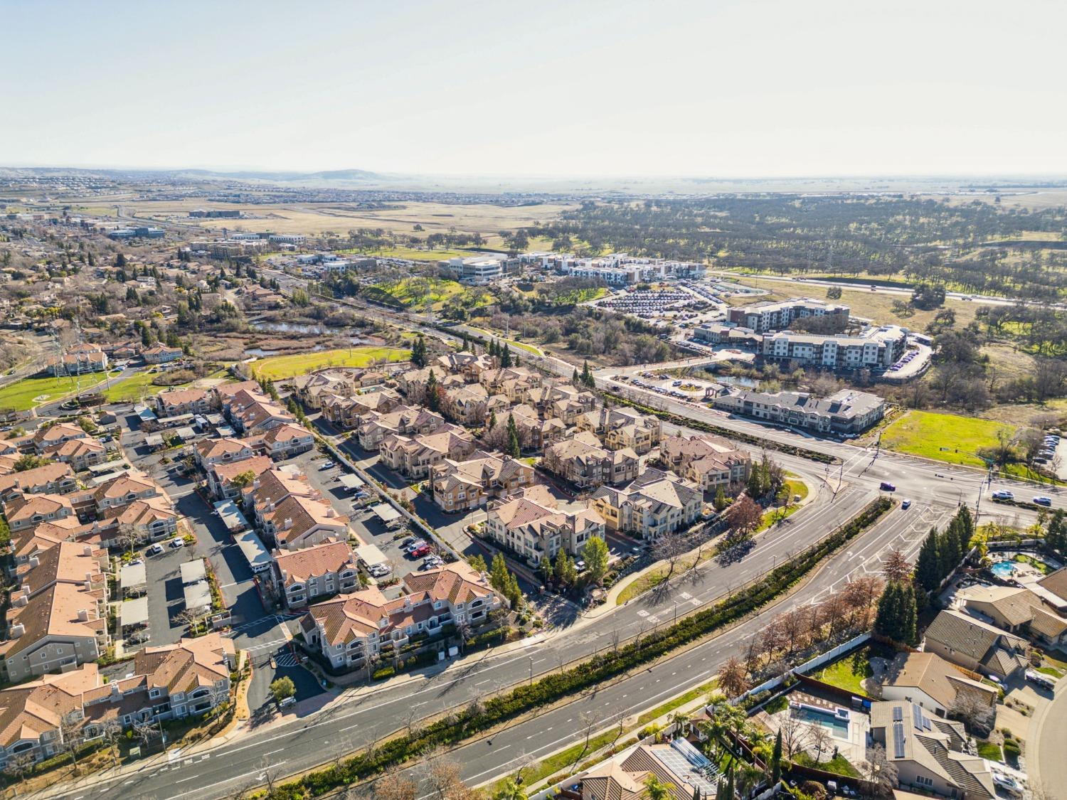 Vessona Circle, Folsom, California image 2