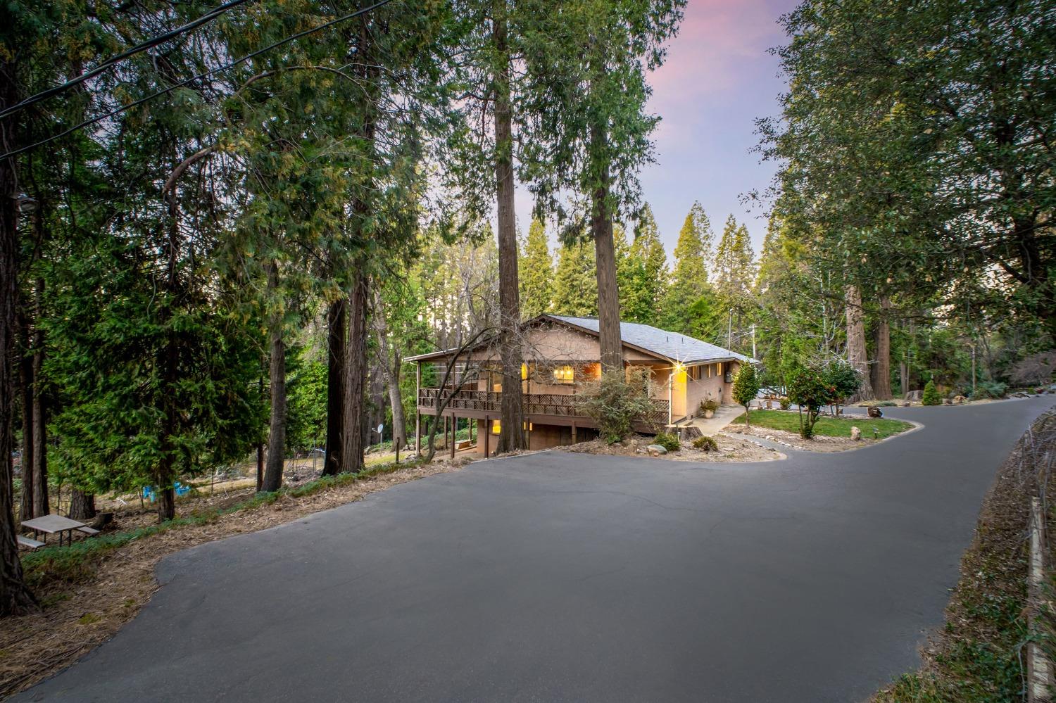 Meadow Drive, Grass Valley, California image 38