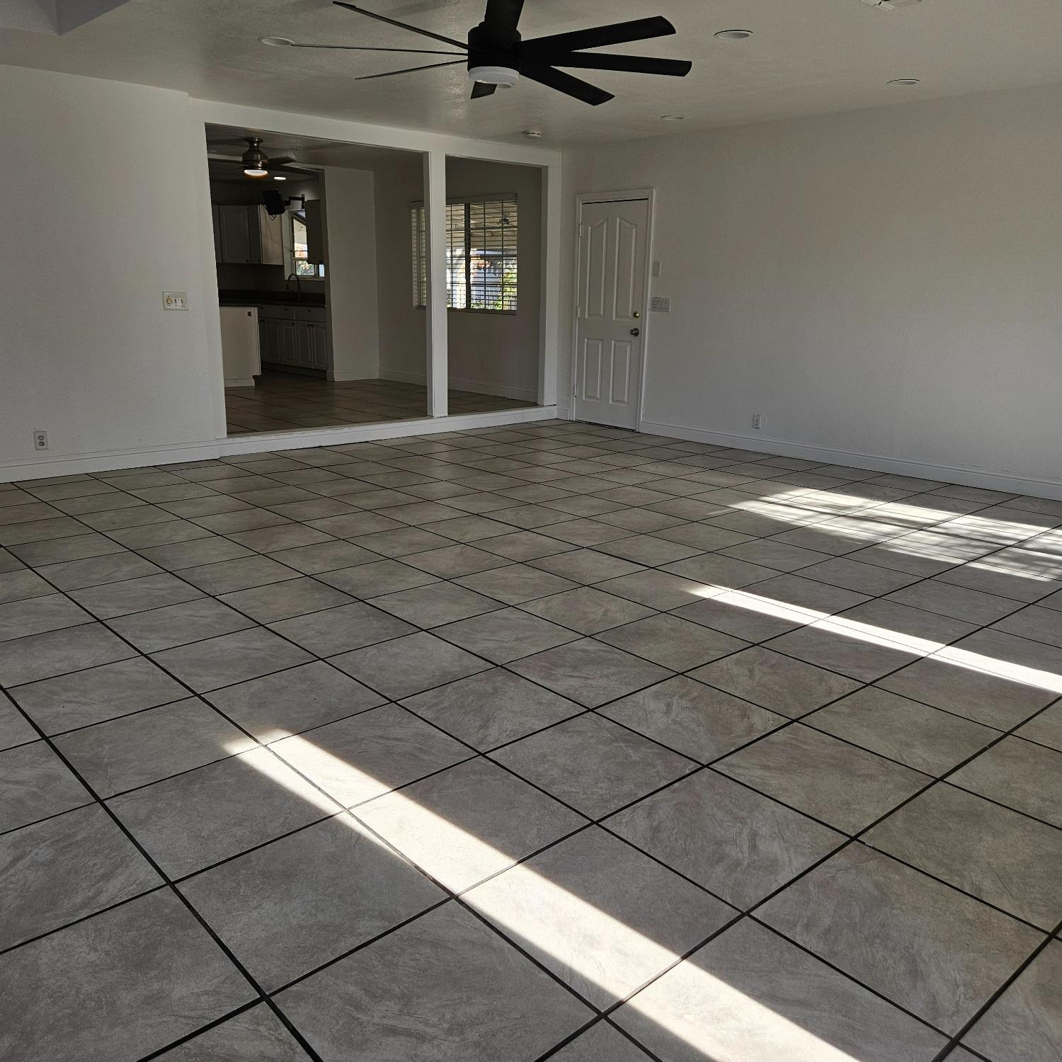 Detail Gallery Image 32 of 36 For 1548 Carpenter Rd, Stockton,  CA 95206 - 4 Beds | 2/1 Baths