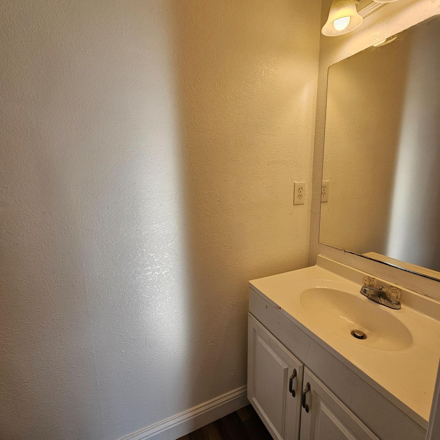 Detail Gallery Image 28 of 36 For 1548 Carpenter Rd, Stockton,  CA 95206 - 4 Beds | 2/1 Baths