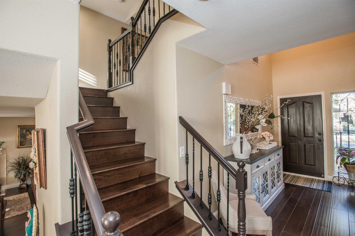 Detail Gallery Image 29 of 66 For 4646 Saint Andrews Dr., Stockton,  CA 95219 - 5 Beds | 3 Baths