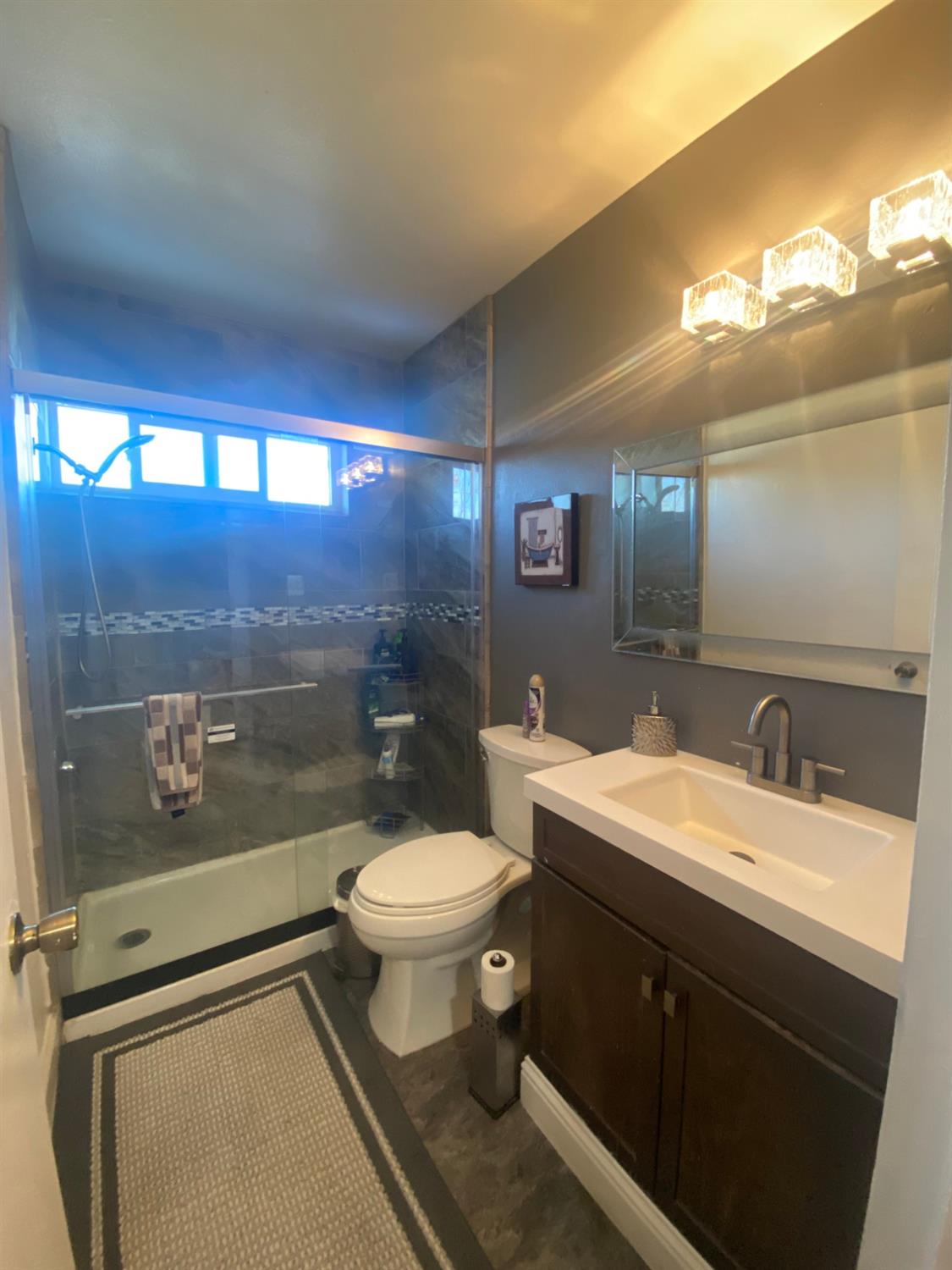 Detail Gallery Image 21 of 34 For 7672 La Mancha Way, Sacramento,  CA 95823 - 3 Beds | 1/1 Baths