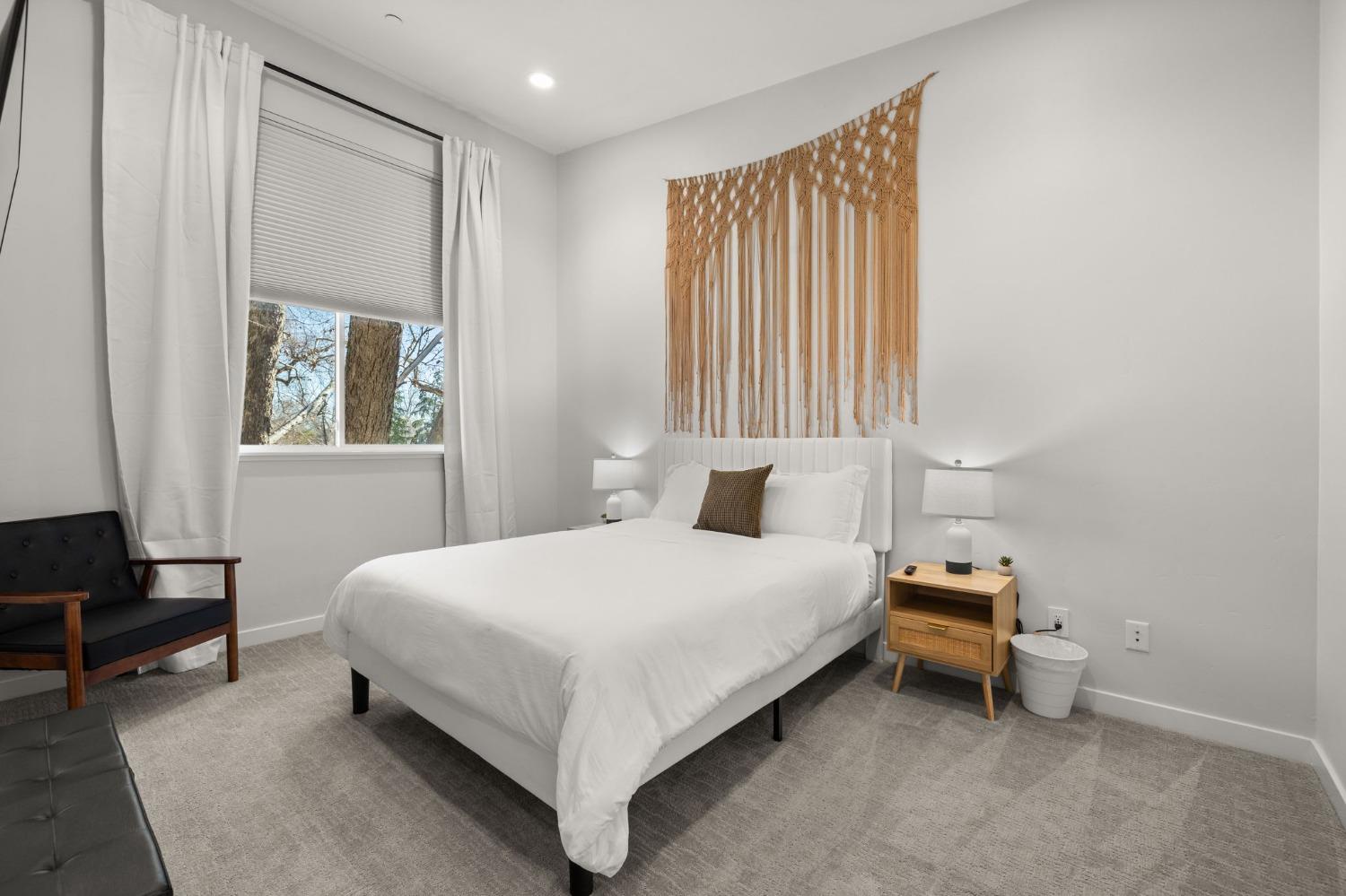 Detail Gallery Image 37 of 53 For 1816 5th St, Sacramento,  CA 95811 - 3 Beds | 2/1 Baths