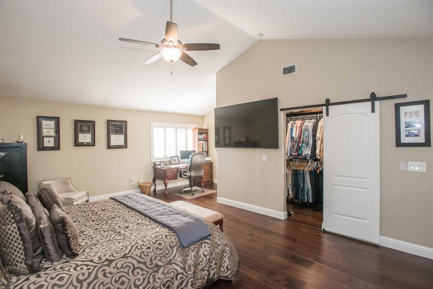 Detail Gallery Image 45 of 66 For 4646 Saint Andrews Dr., Stockton,  CA 95219 - 5 Beds | 3 Baths