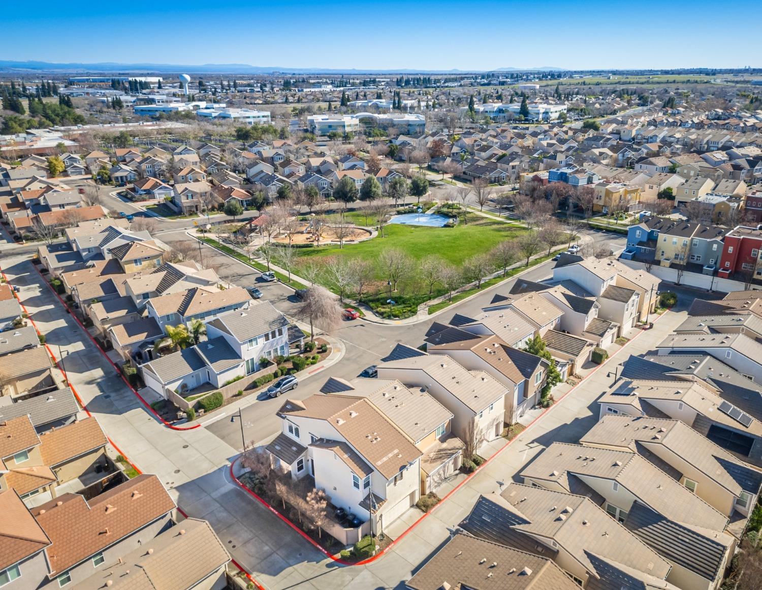 Mowbray Way, Rancho Cordova, California image 43