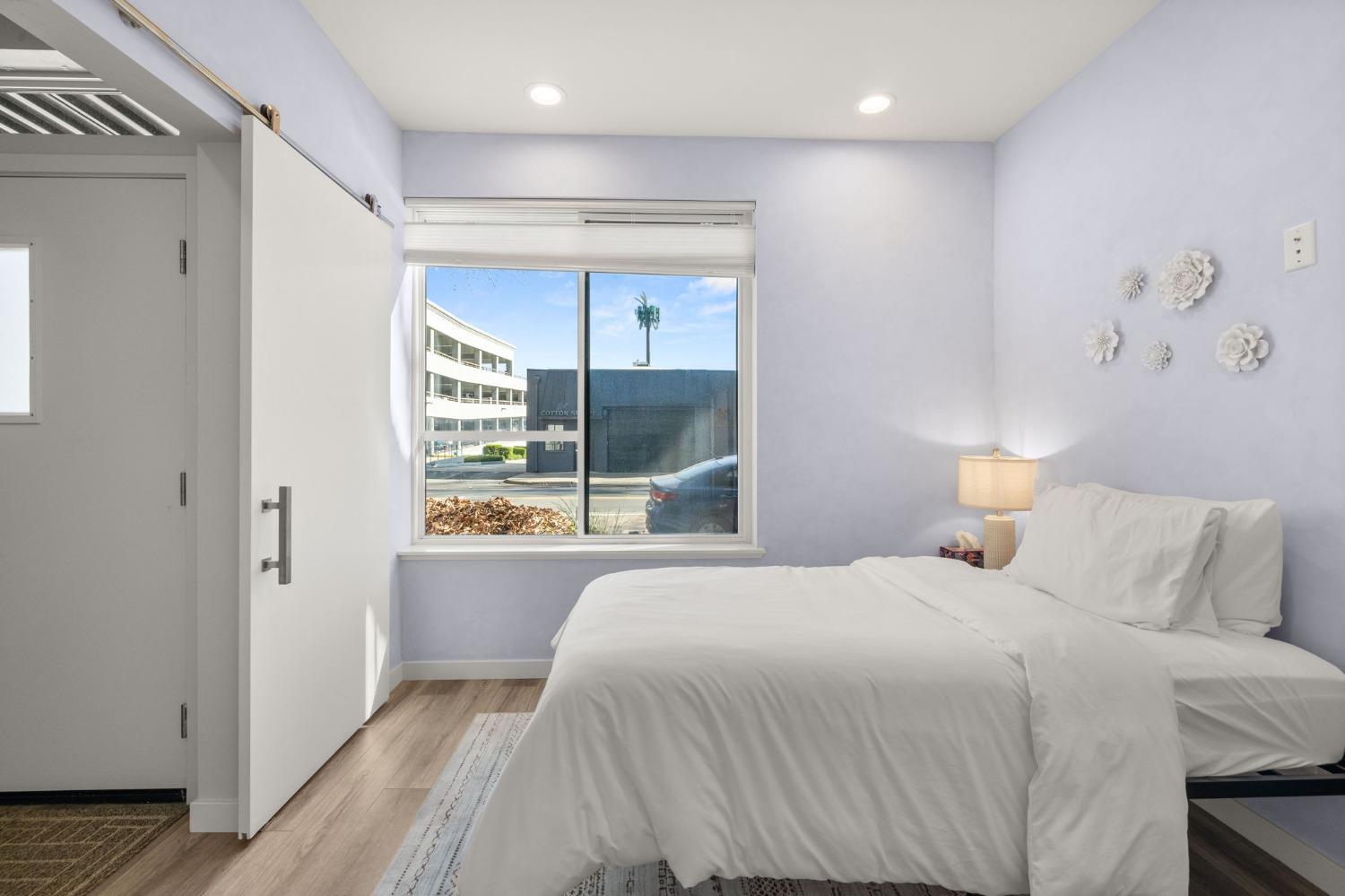 Detail Gallery Image 9 of 53 For 1816 5th St, Sacramento,  CA 95811 - 3 Beds | 2/1 Baths