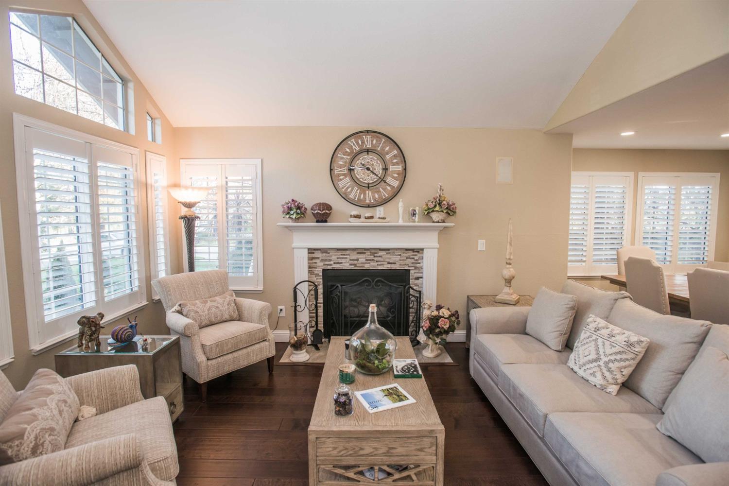 Detail Gallery Image 9 of 66 For 4646 Saint Andrews Dr., Stockton,  CA 95219 - 5 Beds | 3 Baths