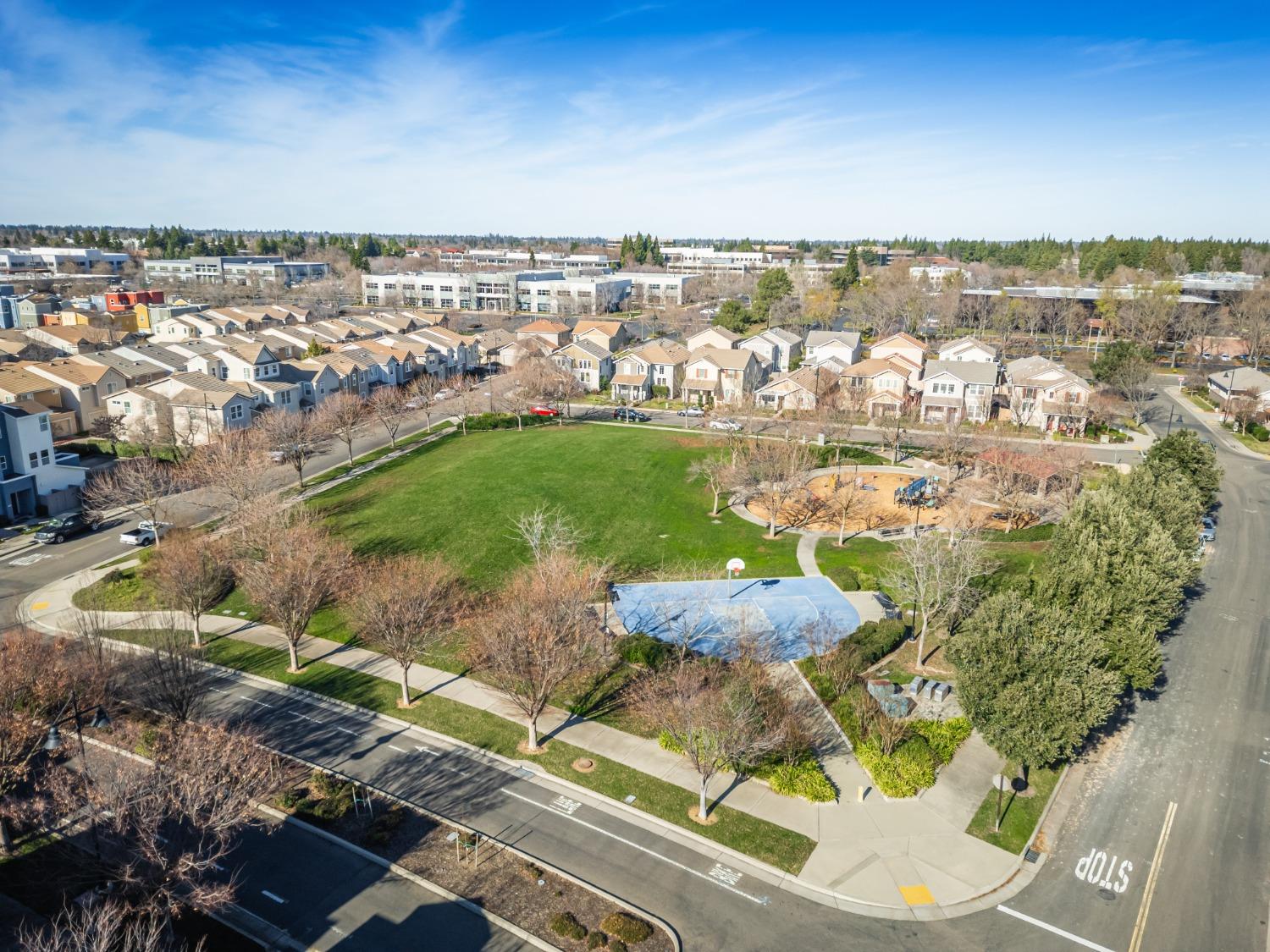 Mowbray Way, Rancho Cordova, California image 42