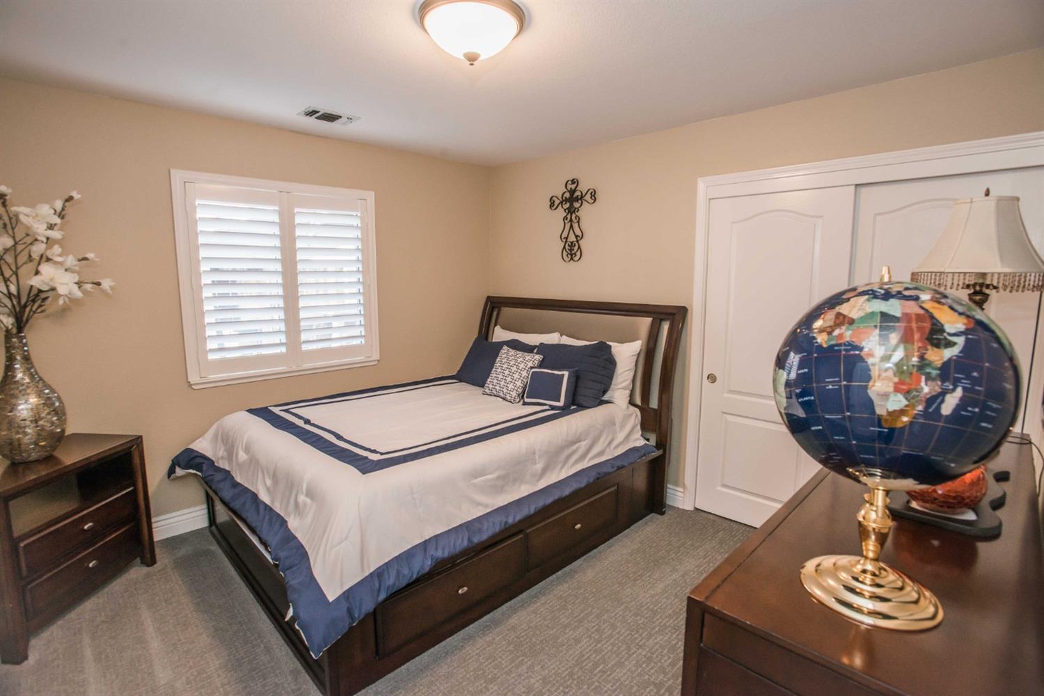 Detail Gallery Image 28 of 66 For 4646 Saint Andrews Dr., Stockton,  CA 95219 - 5 Beds | 3 Baths