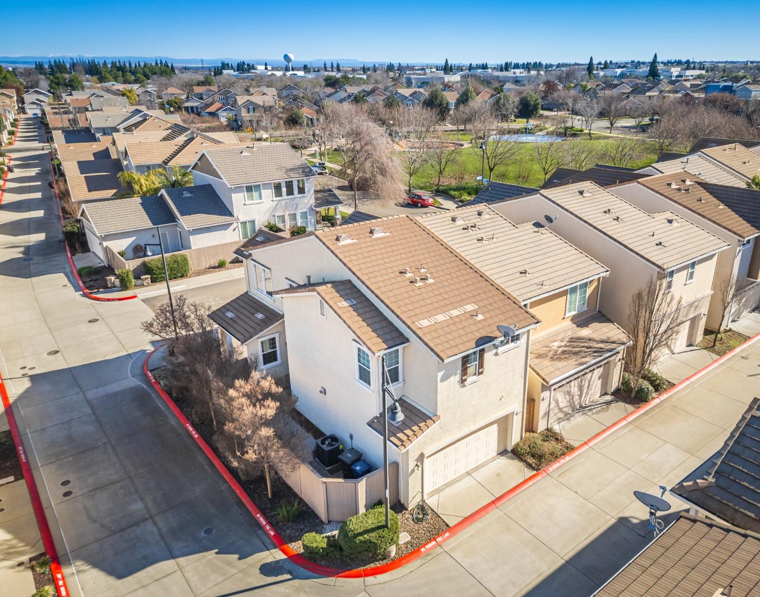 Mowbray Way, Rancho Cordova, California image 40