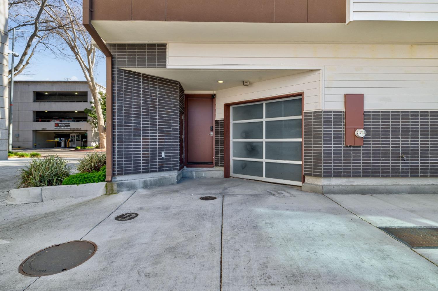 Detail Gallery Image 48 of 53 For 1816 5th St, Sacramento,  CA 95811 - 3 Beds | 2/1 Baths