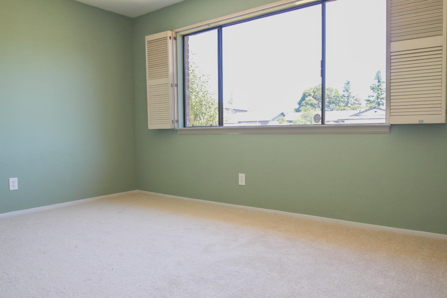 Detail Gallery Image 8 of 17 For 3522 Chatsworth Ct, Stockton,  CA 95209 - 3 Beds | 2 Baths