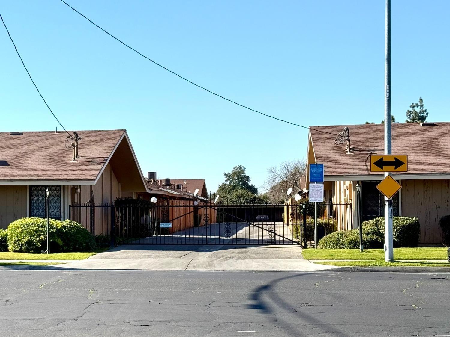 N Fruit Avenue #B, Fresno, California image 6