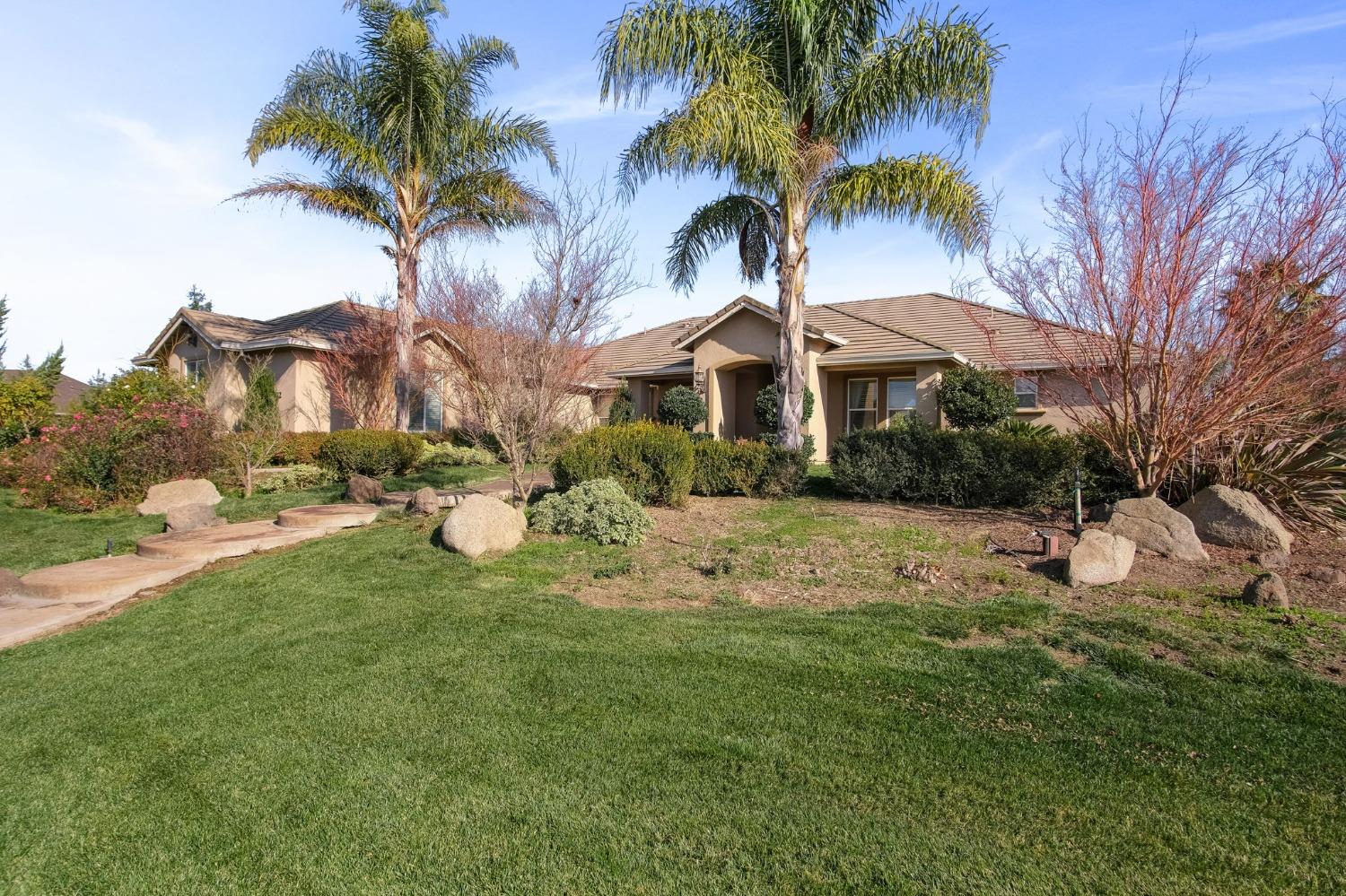 Detail Gallery Image 6 of 96 For 26572 Atepa Ln, Thornton,  CA 95242 - 5 Beds | 3/1 Baths
