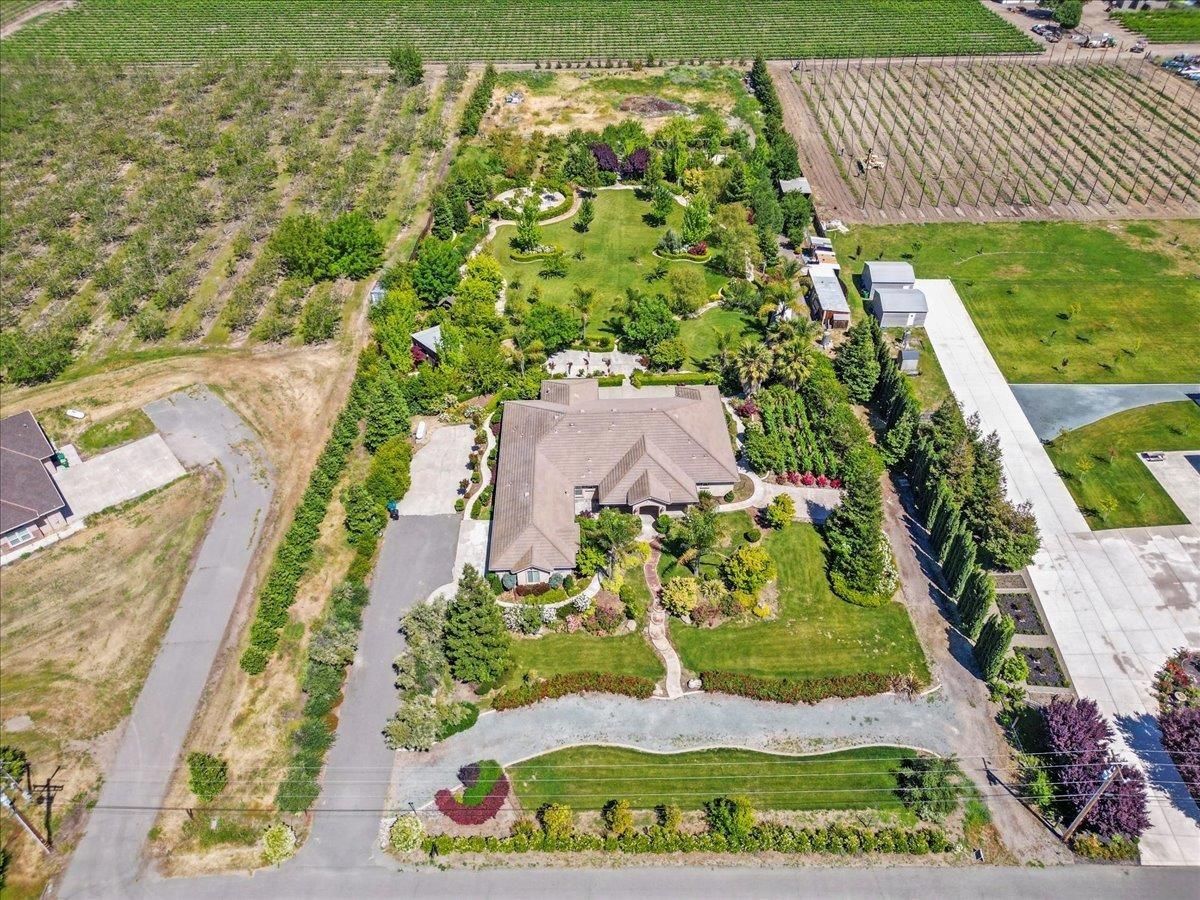 Detail Gallery Image 56 of 96 For 26572 Atepa Ln, Thornton,  CA 95242 - 5 Beds | 3/1 Baths
