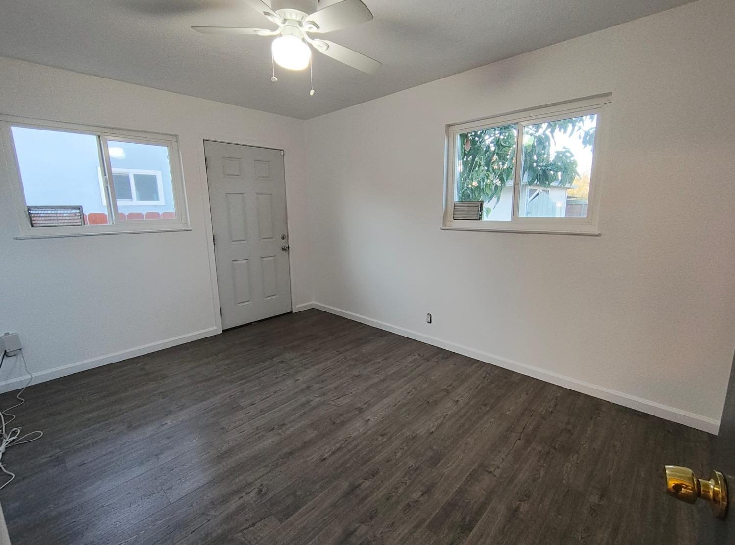 Detail Gallery Image 5 of 18 For 349 Frances St, Manteca,  CA 95336 - 3 Beds | 2 Baths